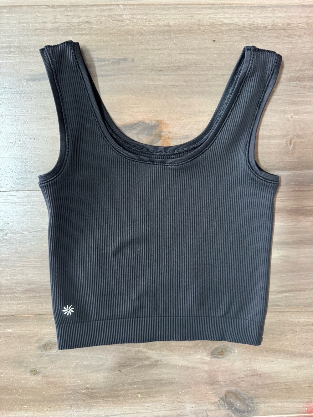Athleta Ribbed Crop Tank Black Women’s M Fall Layering